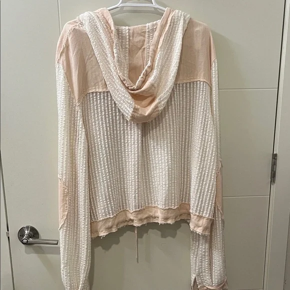 POL: Lightweight Waffle Knit Hooded Button Cardigan in Cream & Blush - Picture 9 of 9